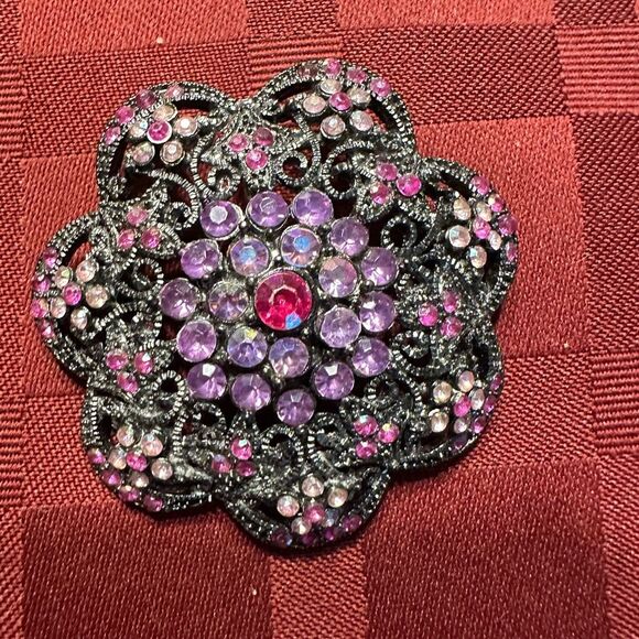 Older Pink stone Flower Brooch Pin Pendant - Picture 1 of 4